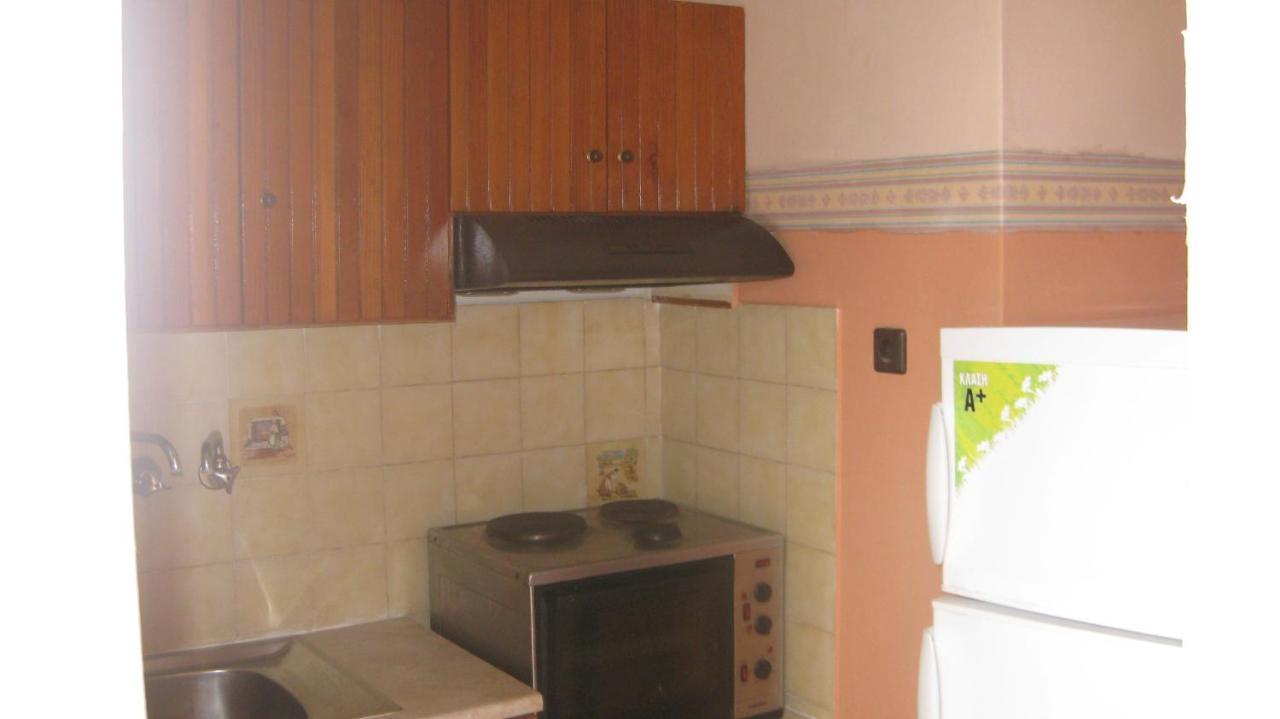 Theodora Aparthotel Makry Gialos  Exterior photo